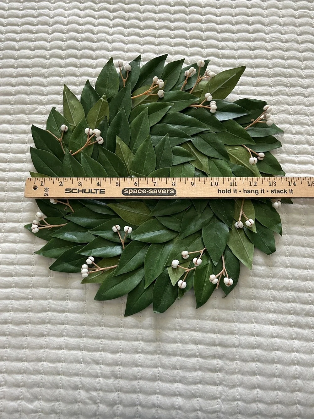 Pottery Barn Leafy Plate Chargers, Set of 4 (Set A)